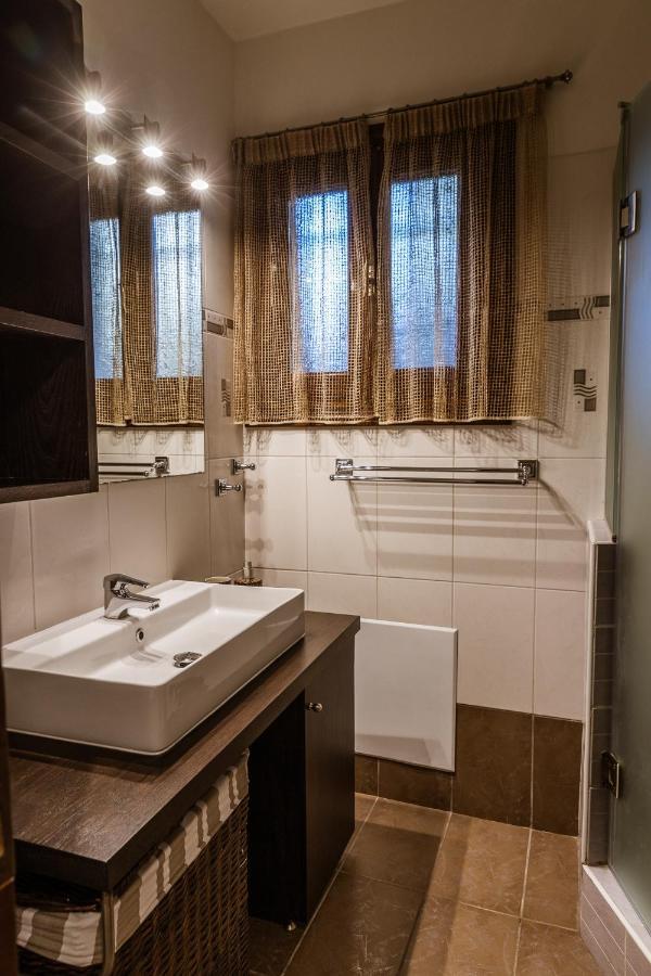 Willa Cactus Maisonette Near Airport Pórto Ráfti Zewnętrze zdjęcie